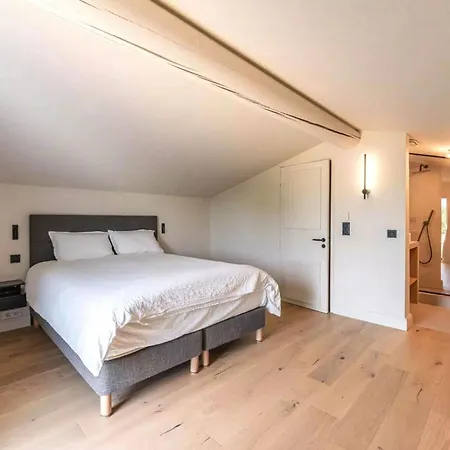 Apartment Panorama *